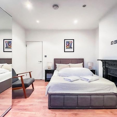 Prime Location Camden Luxury Apt Sleeps 6 Londra Exterior foto