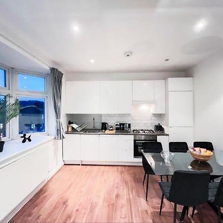 Prime Location Camden Luxury Apt Sleeps 6 Londra Exterior foto